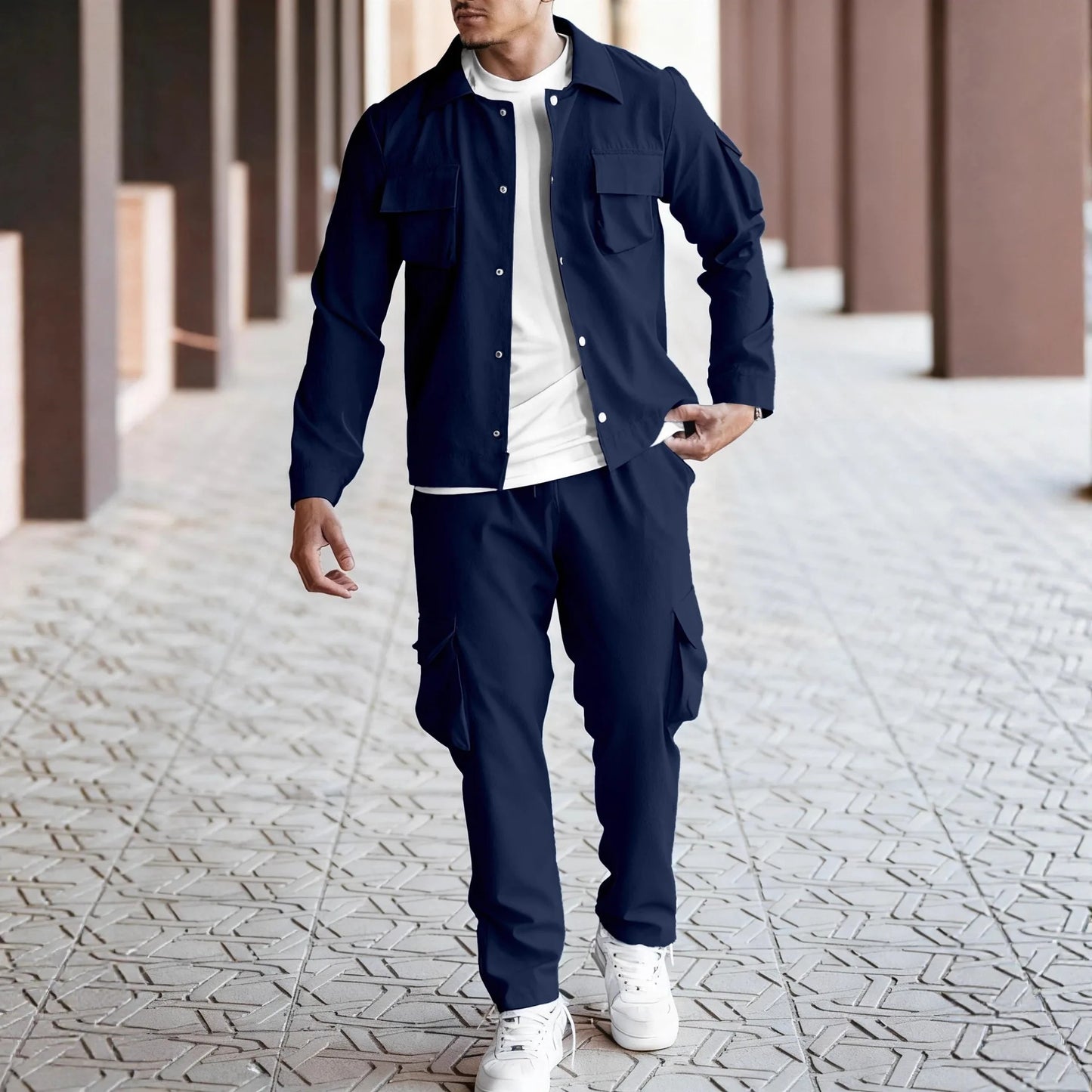 New style European-style men's winter solid-color coat with multiple buttons, pocketed, long-sleeved, and turned-down collar sui