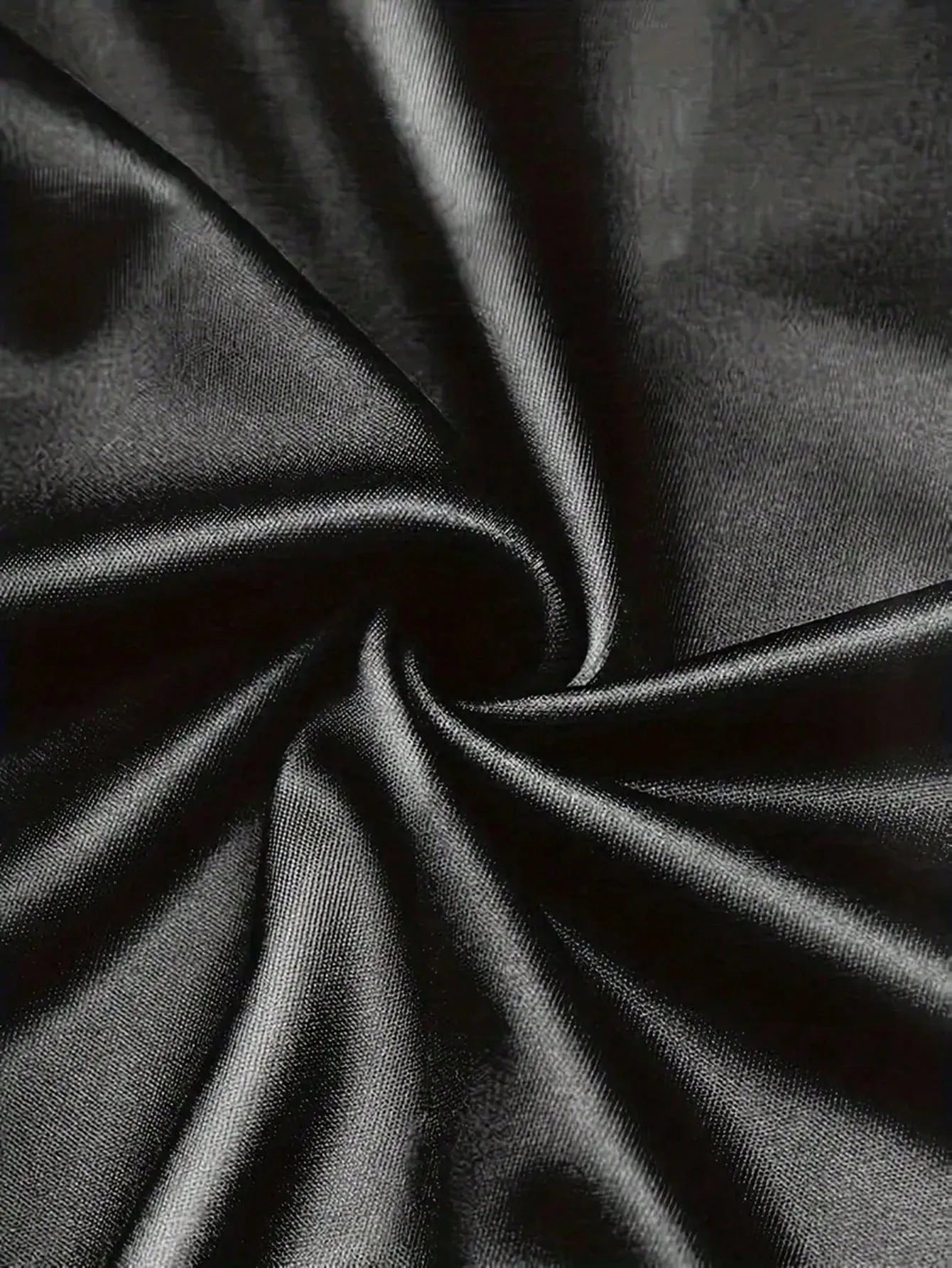 The new men's long-sleeved T-shirt for Spring and Autumn 2025 is casual and comfortable with 3D star pattern printing