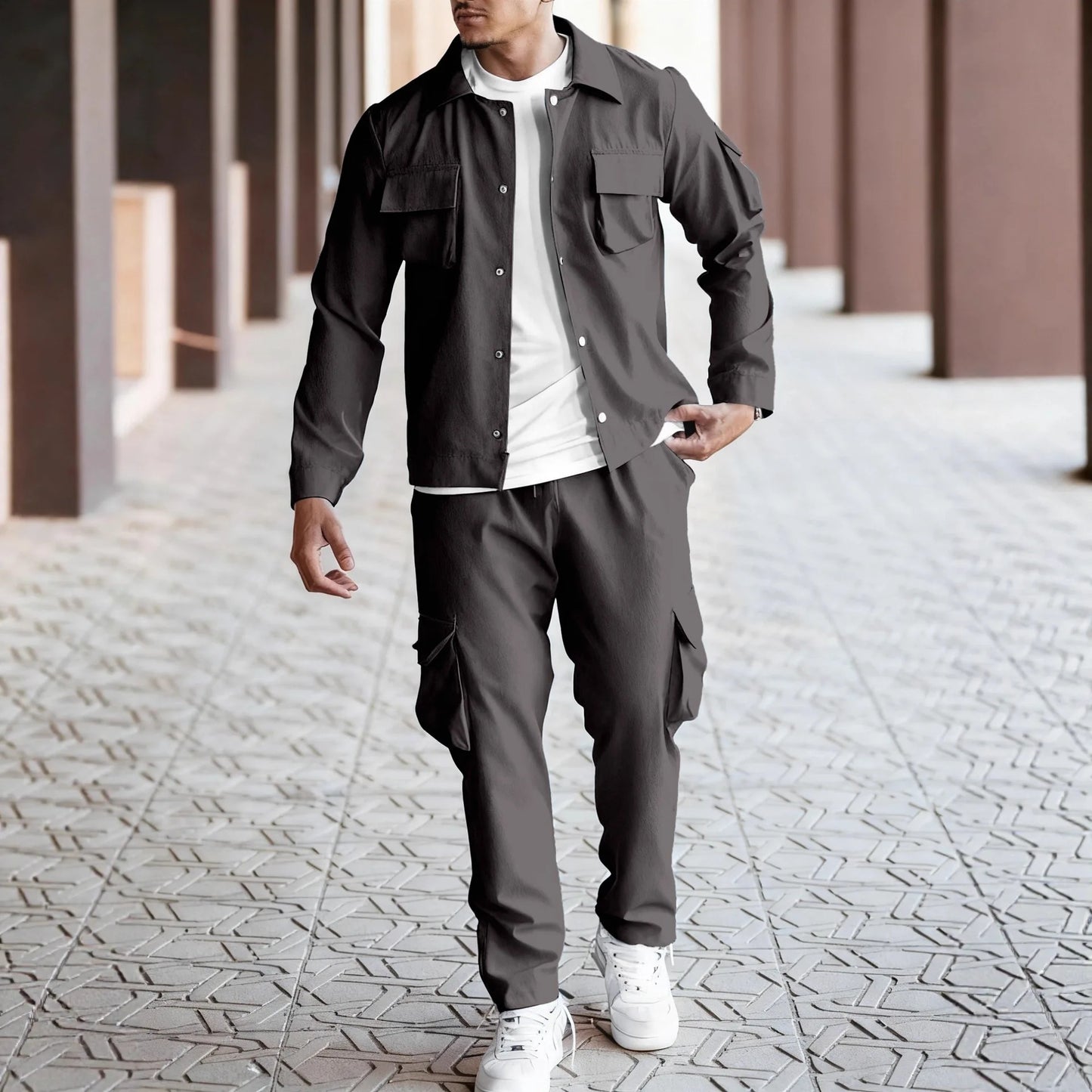 New style European-style men's winter solid-color coat with multiple buttons, pocketed, long-sleeved, and turned-down collar sui